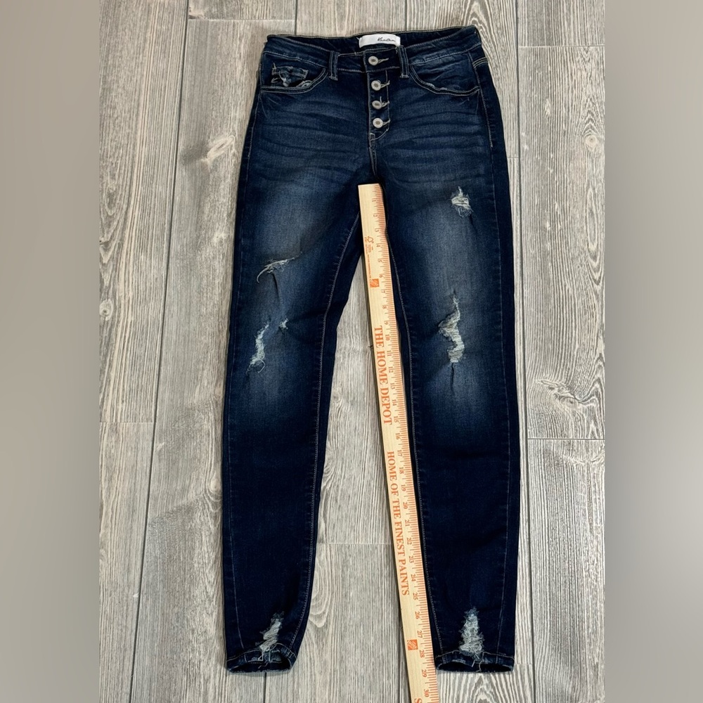 KanCan skinny, high-rise jeans, Size 5/26, dark wash, soft & stretchy denim - Picture 7 of 8
